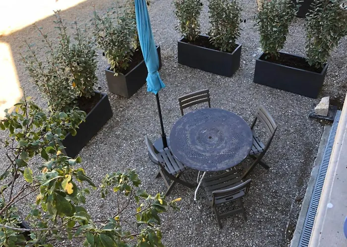 La Rocaille Du Chateau Gréoux-les-Bains